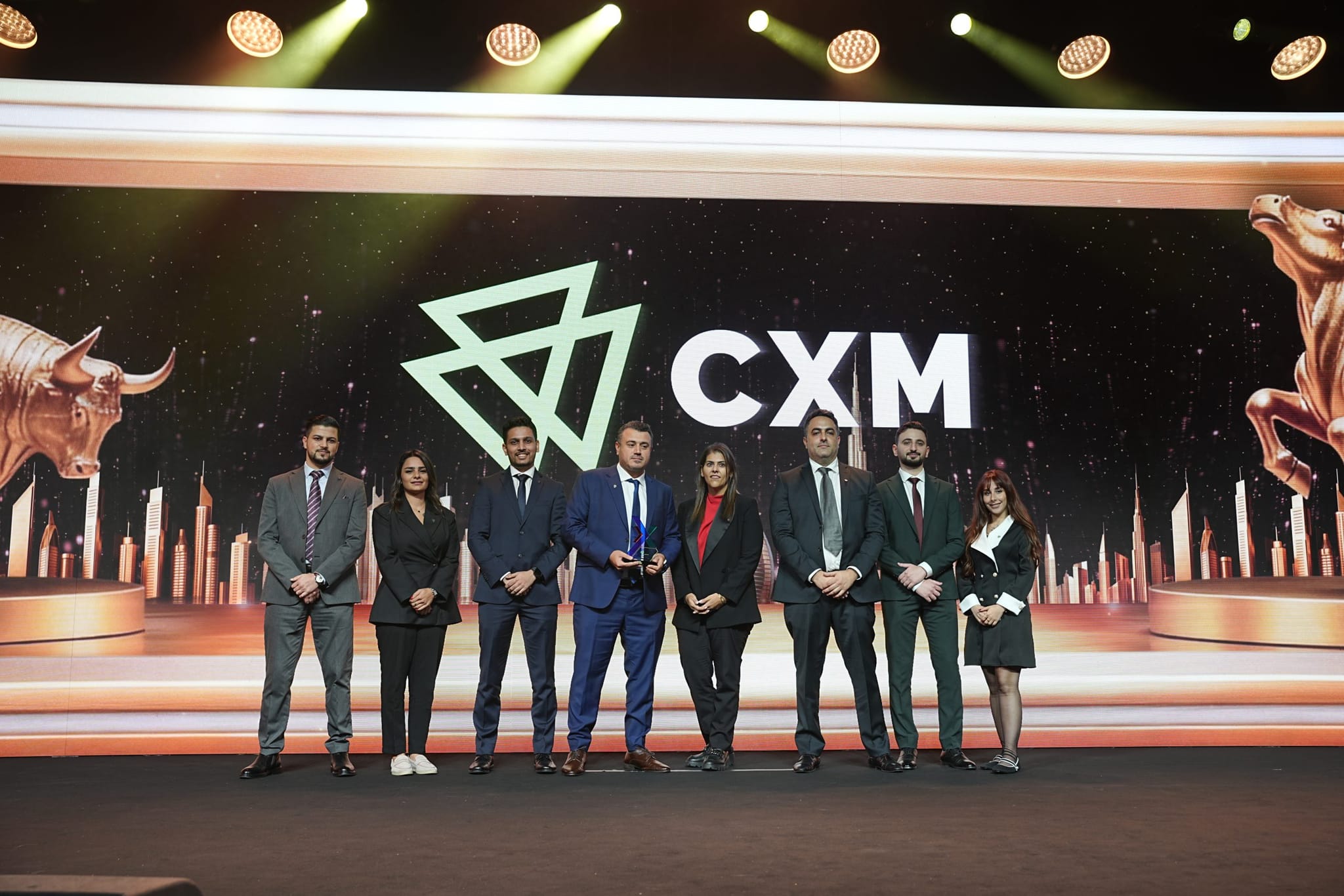 CXM 在迪拜荣获“最佳金融科技外汇经纪商”奖